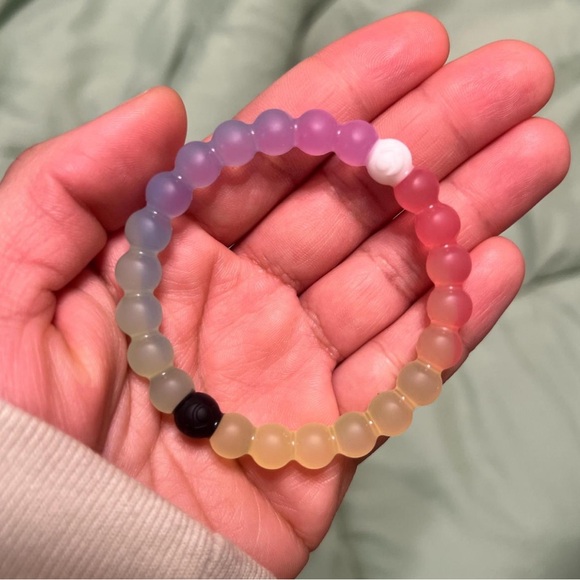 Lokai Rainbow Aura S/M Bracelet - Picture 1 of 3